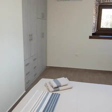 Με Θέα Το Ηλιοβασιλεμα 2 Áfissos Exterior photo