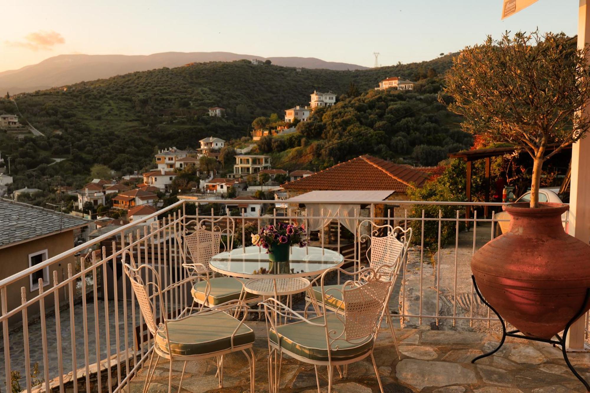 Holiday home με θέα το ηλιοβασιλεμα 2